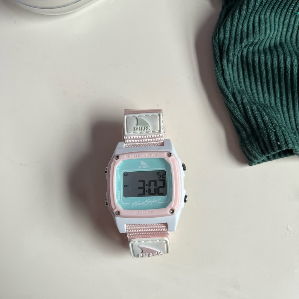 Freestyle Pink and White Shark Smartwatch